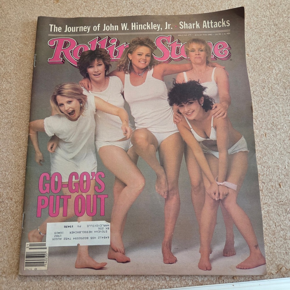Rolling Stone Magazine Issue 375 August 5 1982 The Go-Go's Cover Shark Attacks